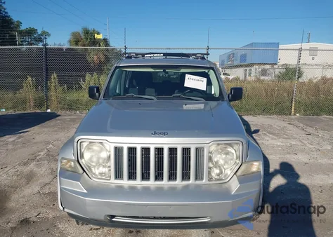 2011 Jeep Liberty Sport z USA, uszkodzony, nr VIN 1J4PN2GK7BW587794